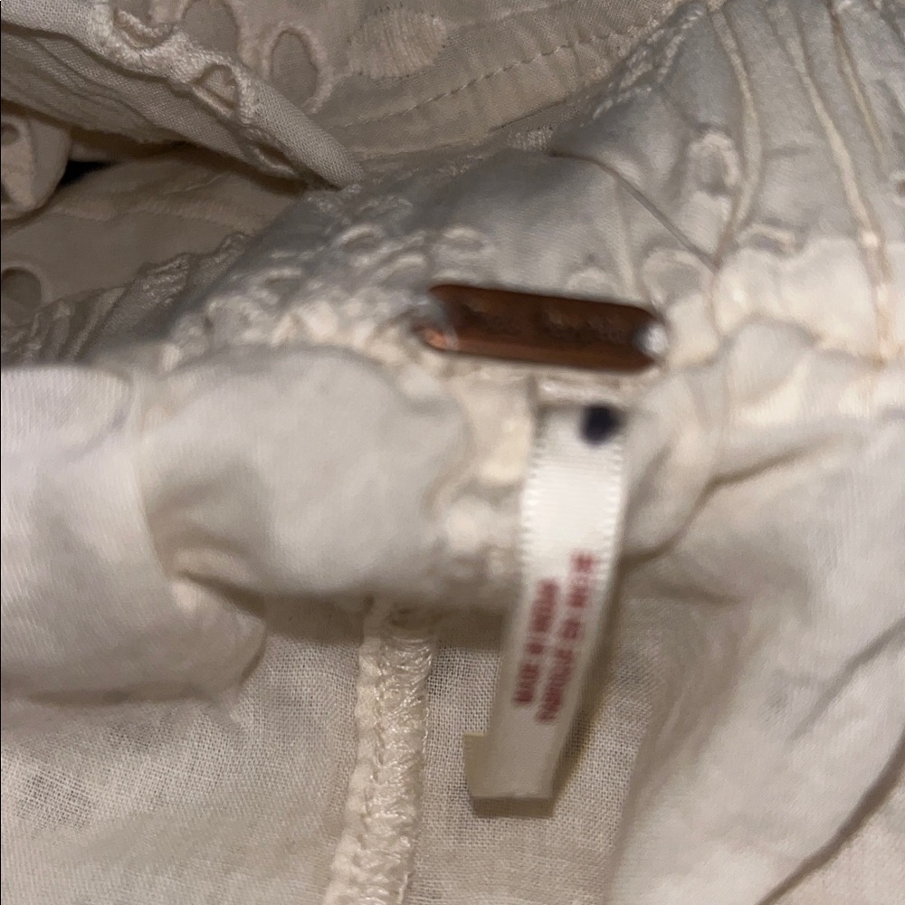 Nwt Free People Cream intricate eyelet design Wide Leg Pants w/drawstring waist. - Picture 6 of 7